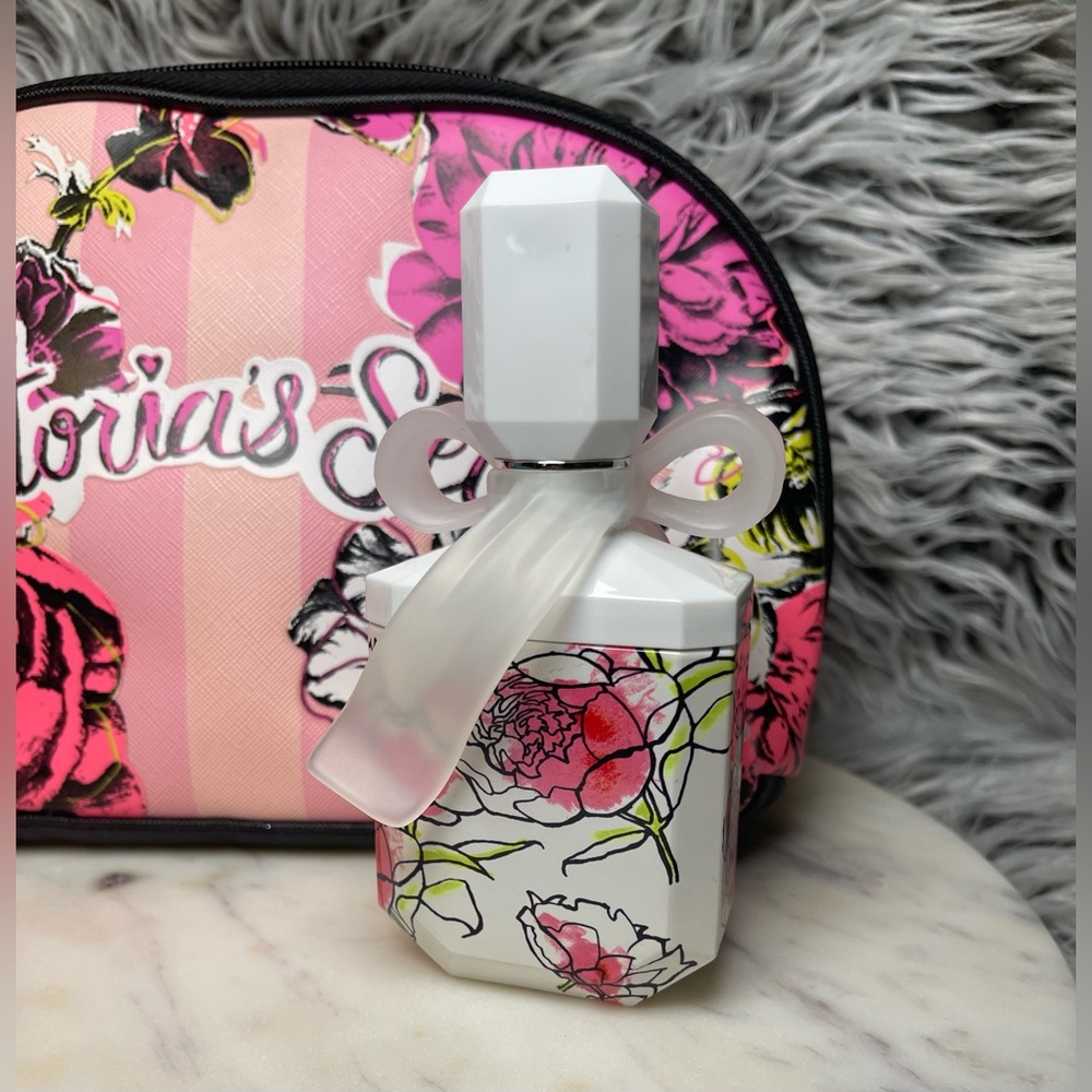 Victoria’s Secret Makeup Bag and Fragrance Bundle Lot - Picture 7 of 8